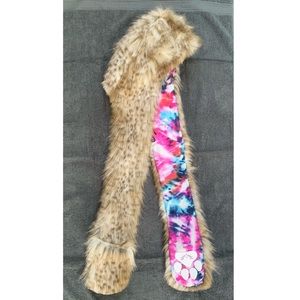 NWOT Baby Snow Leopard Spirithood